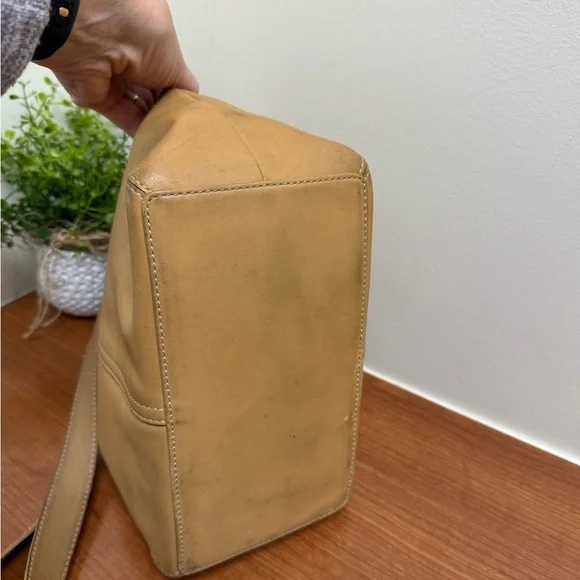 Coach Legacy Hobo Shoulder Bag 9566 Vintage Y2K British Tan Adjustable Strap - Picture 6 of 7